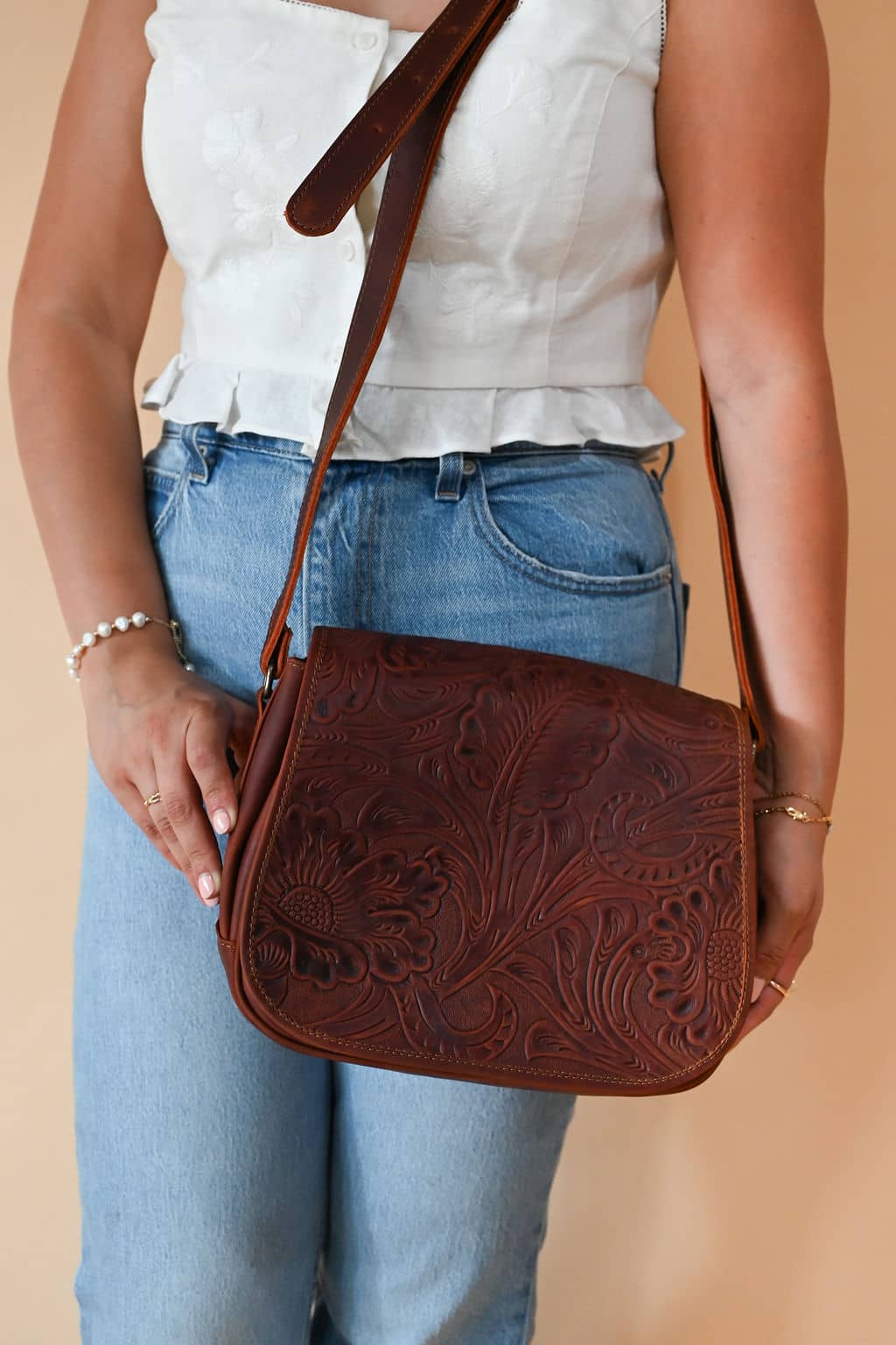 Gabriela Leather Crossbody - Mirasol Accessories