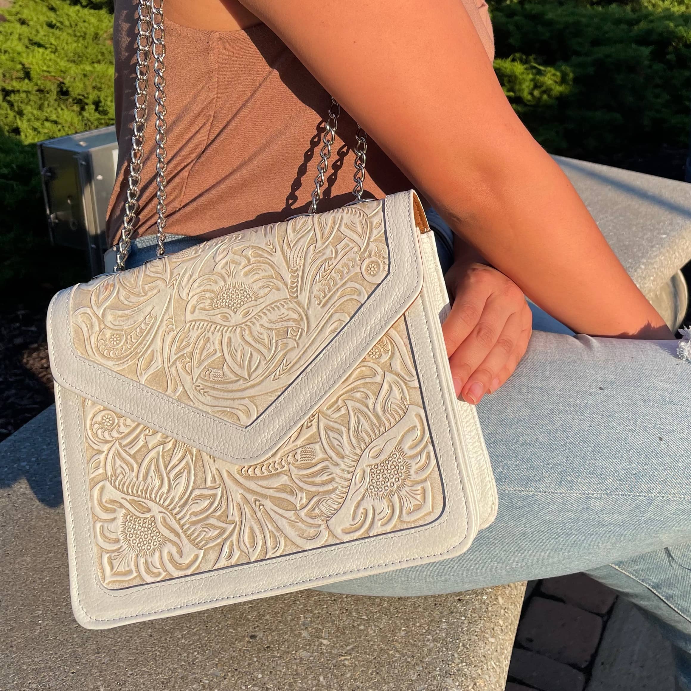 Diana Tooled Leather Bag | Golden Pearl - Mirasol Accessories