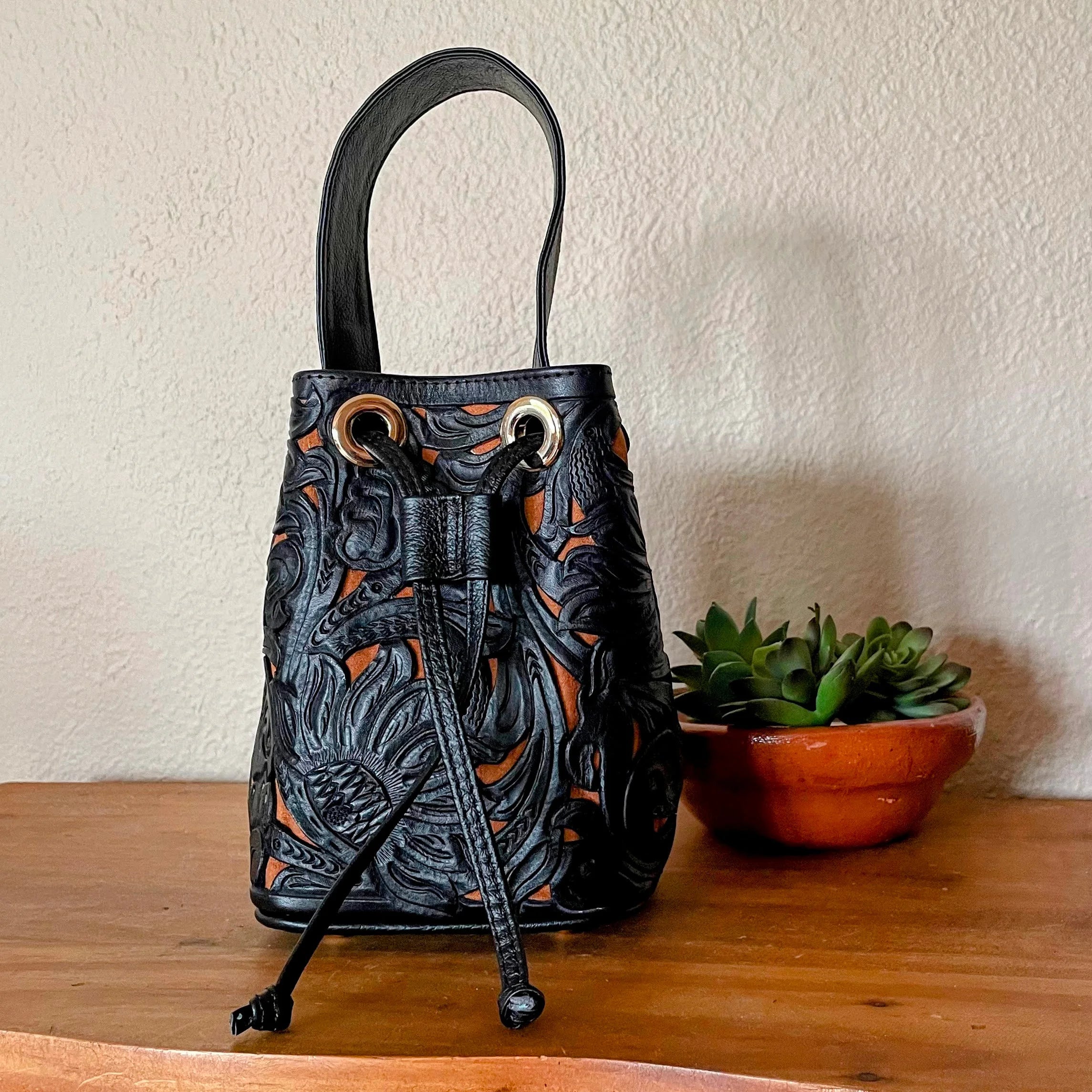 Mercedes Mini Tooled Leather Bucket Bag | Black - Mirasol Accessories