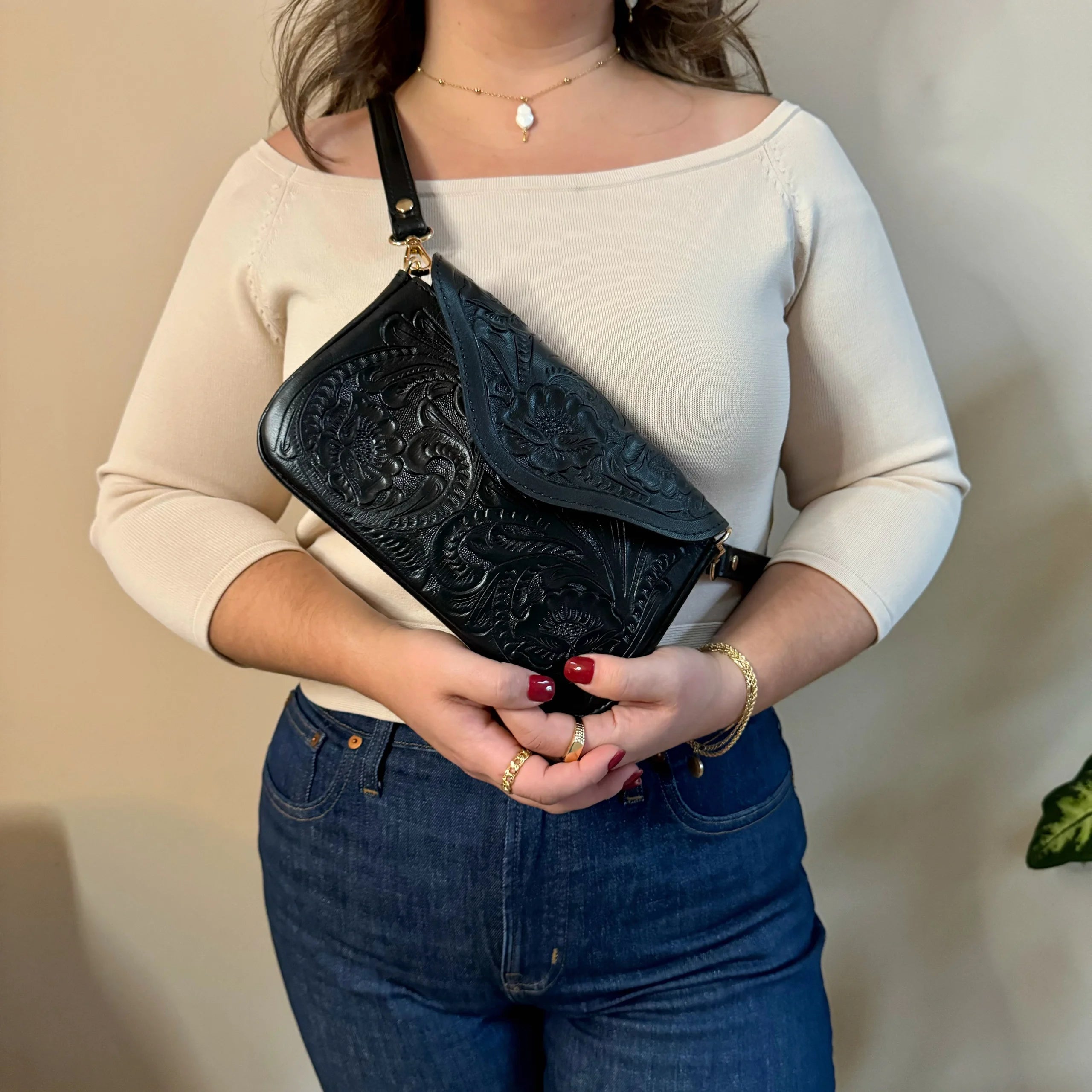 Adriana Convertible Mini | Black - Mirasol Accessories