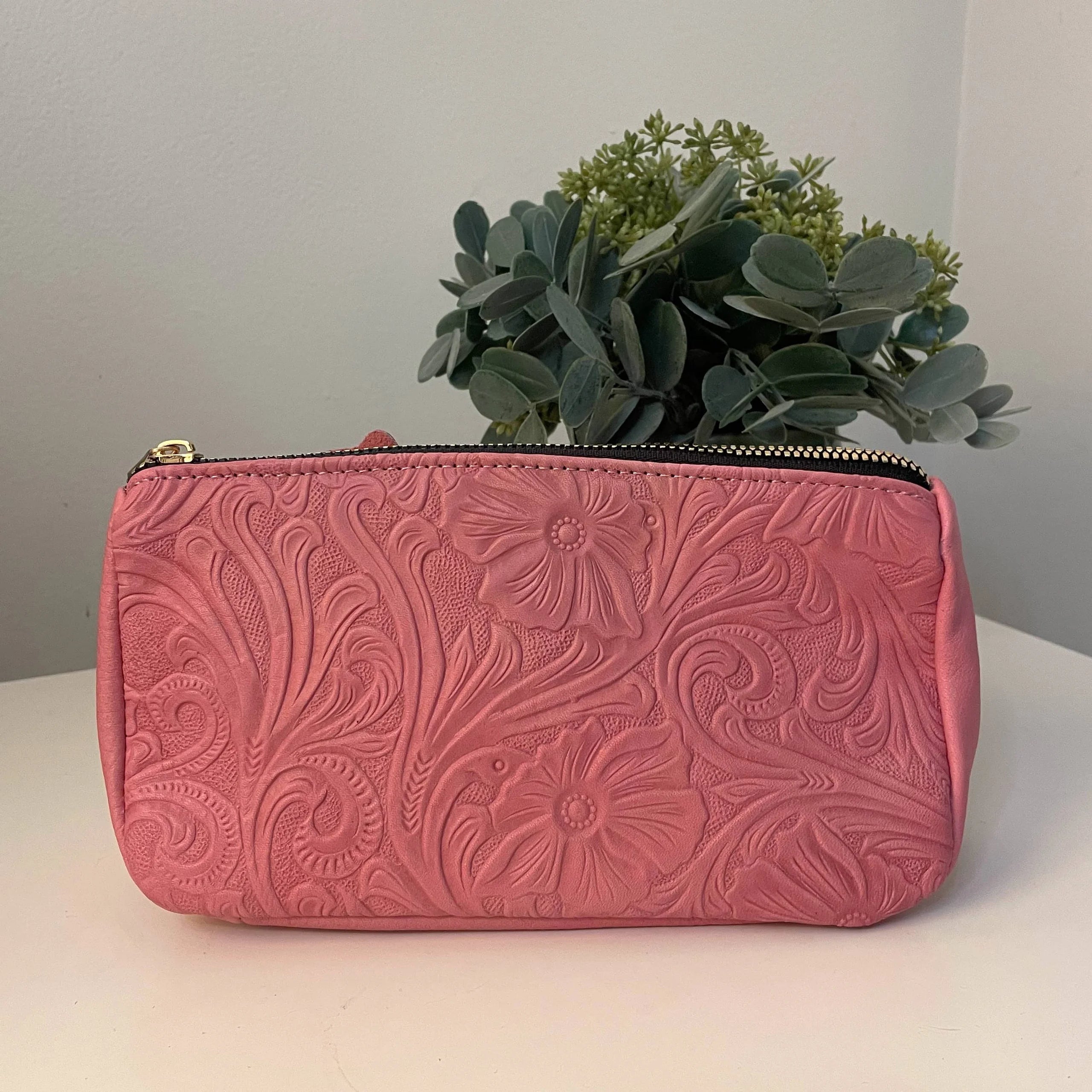 Mia Leather Makeup Bag - Mirasol Accessories