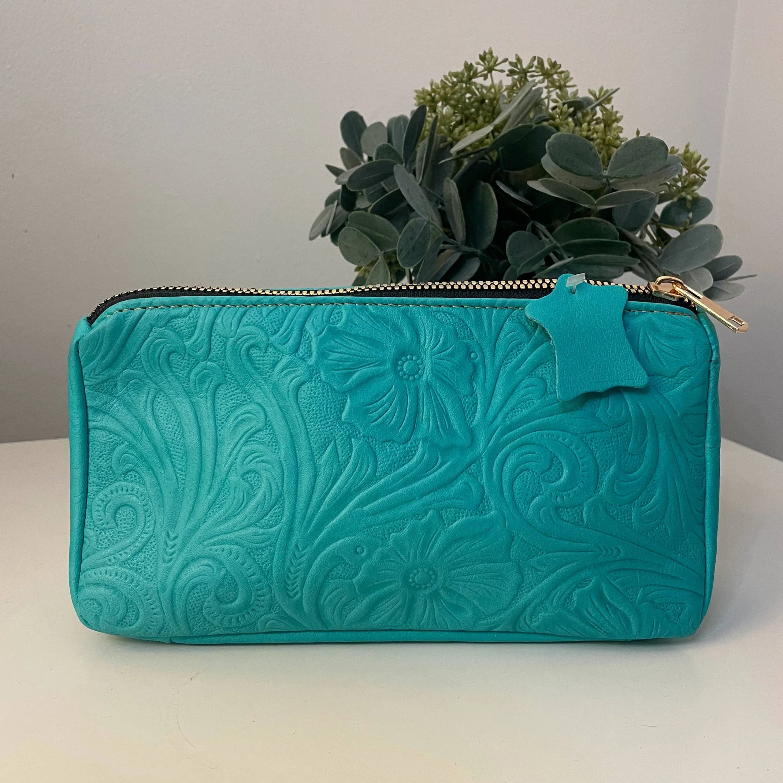 Mia Leather Makeup Bag - Mirasol Accessories
