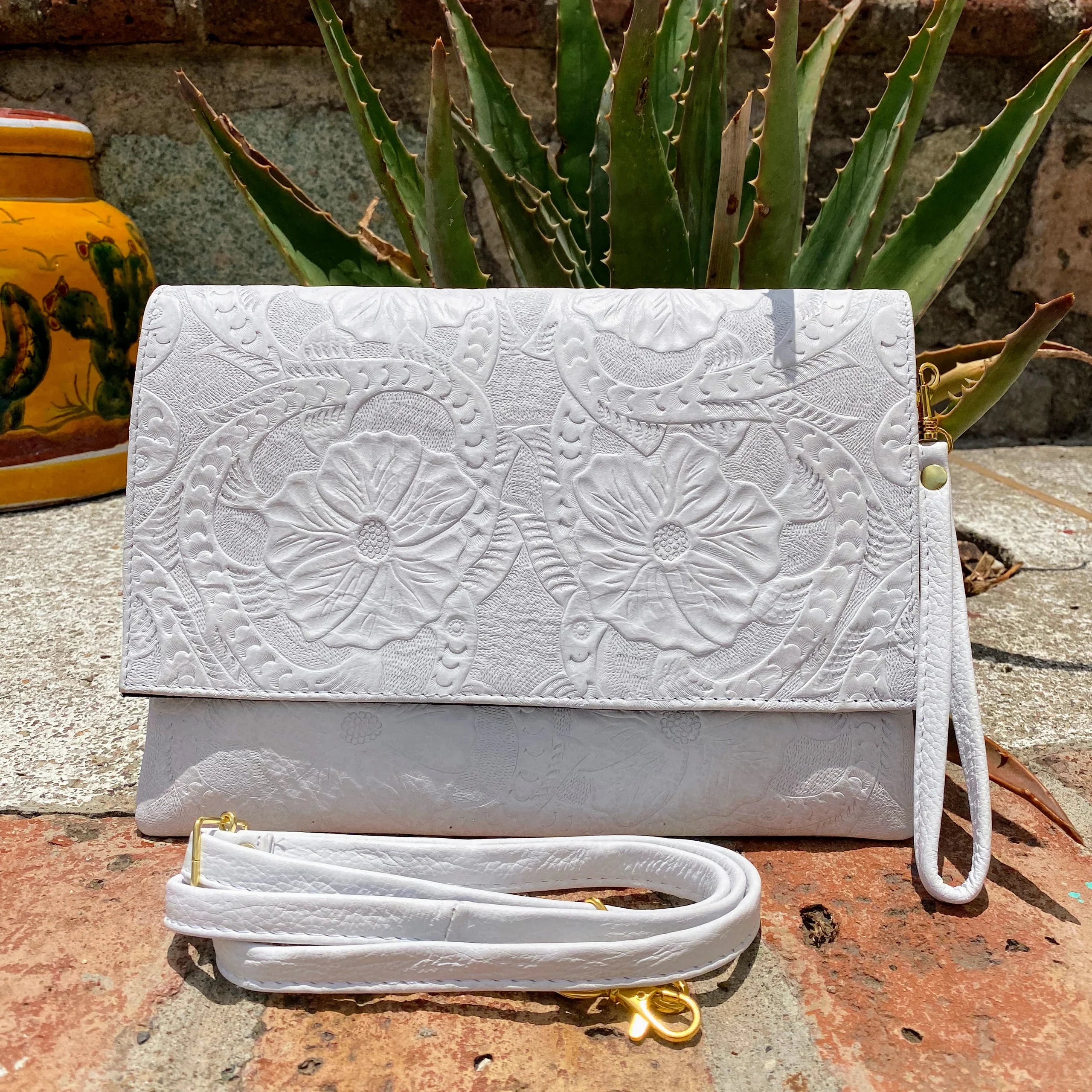 Esme Leather Crossbody Clutch | Paloma - Mirasol Accessories