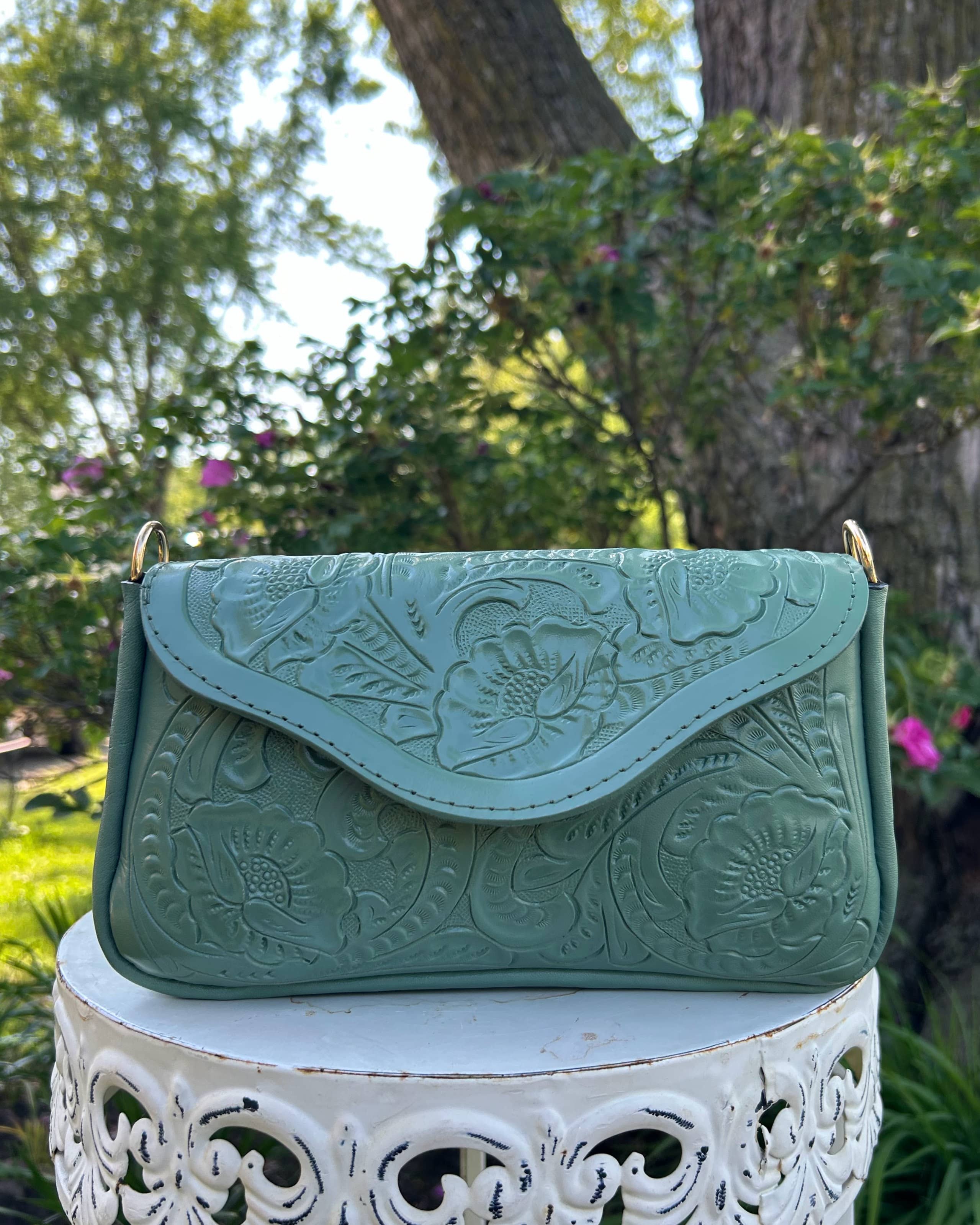 Adriana Convertible Mini | Pistacho