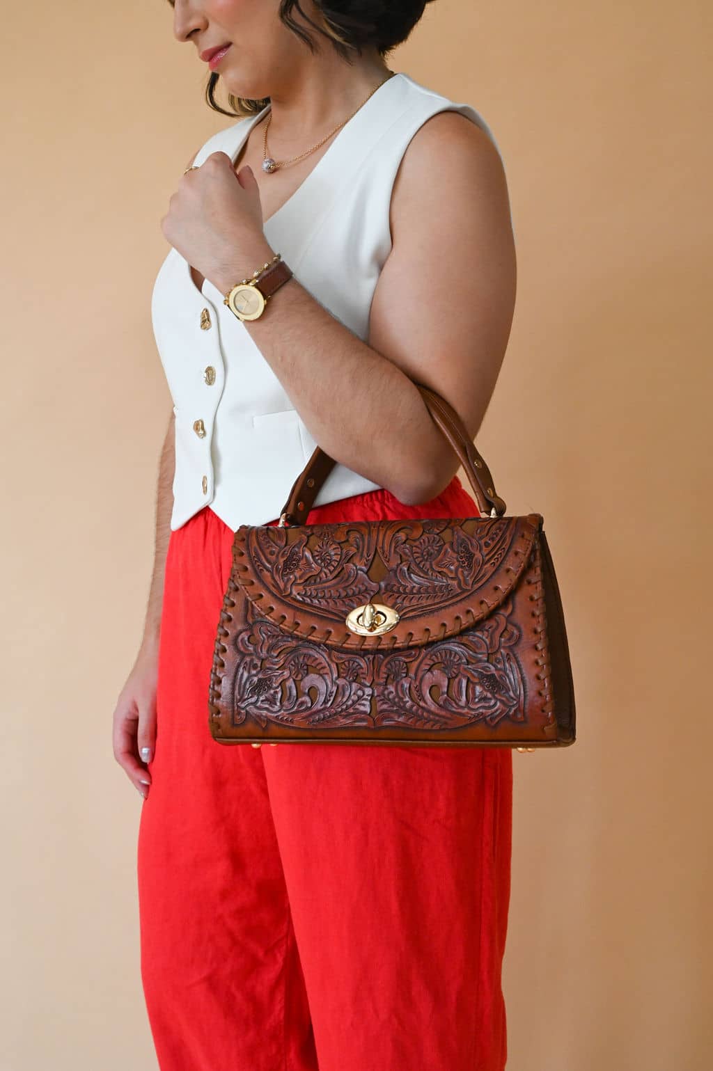 Clara Tooled Crossbody | Cafe Shedron - Mirasol Accessories