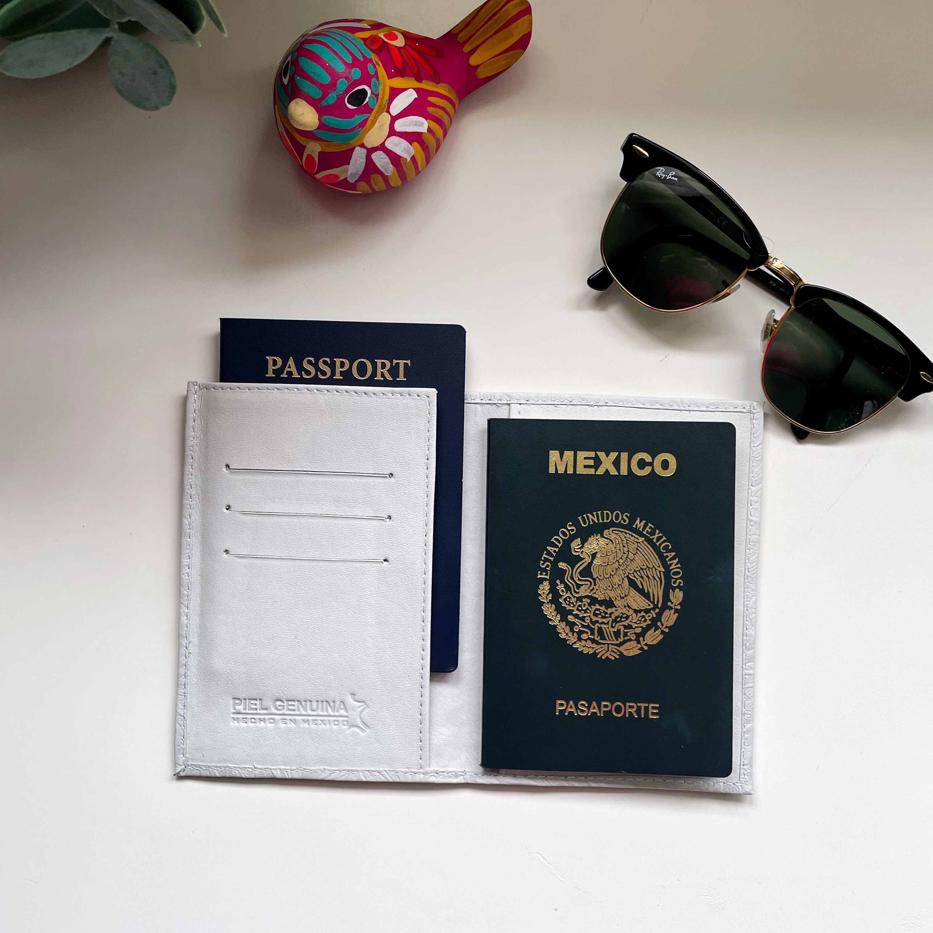 Luna Leather Passport Case | Blanco