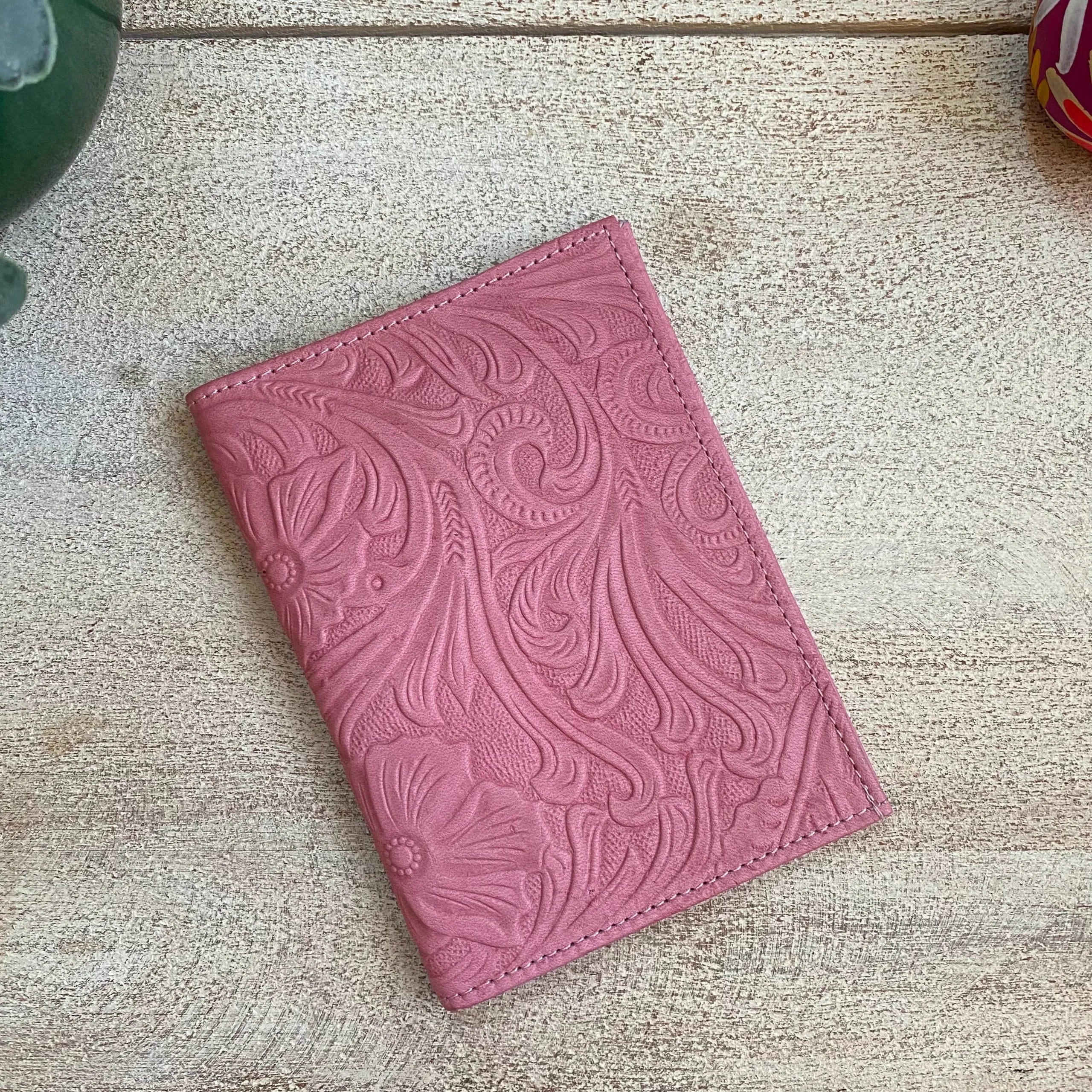 Luna Leather Passport Case | Rosa