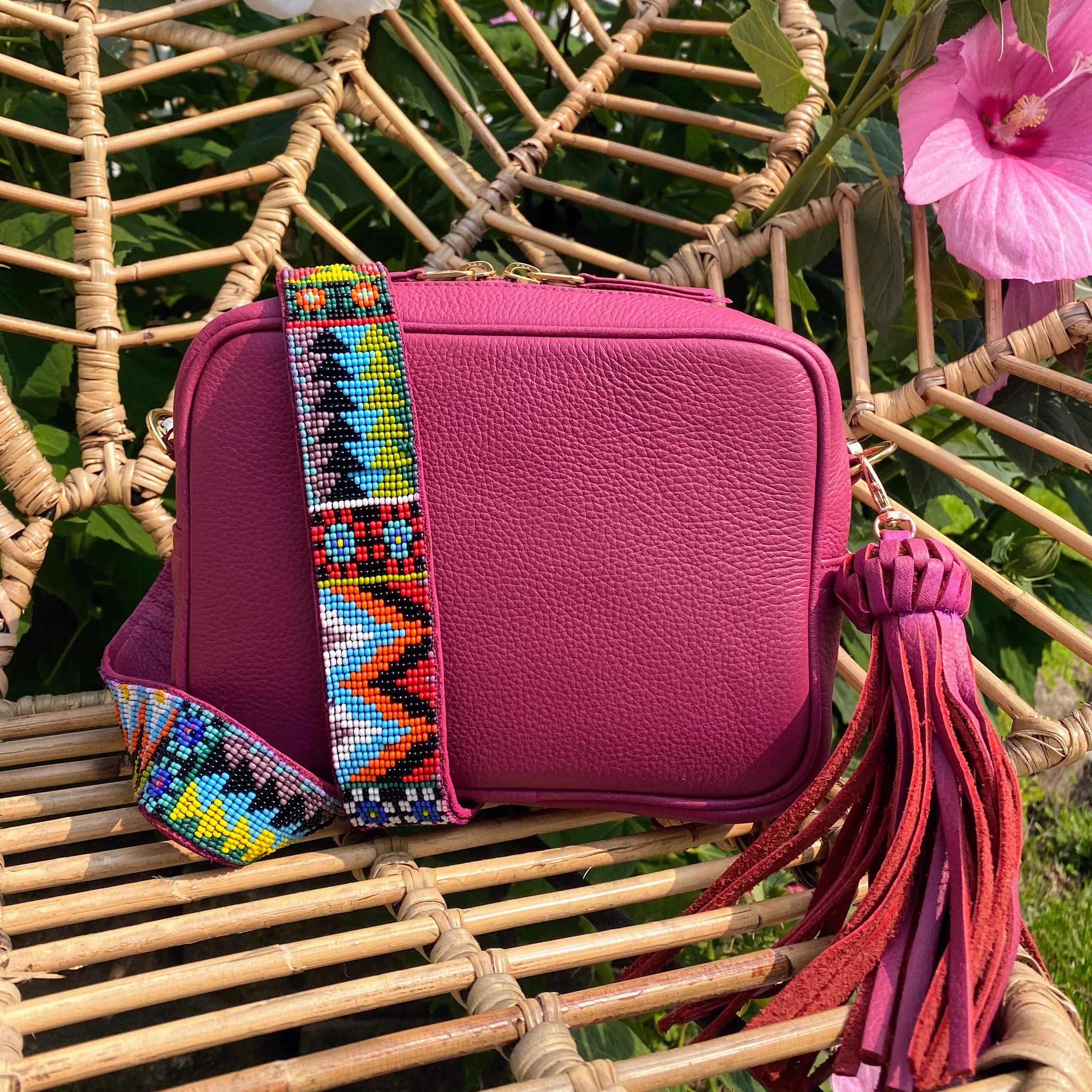 Citlali Huichol Crossbody | Fuchsia - Mirasol Accessories