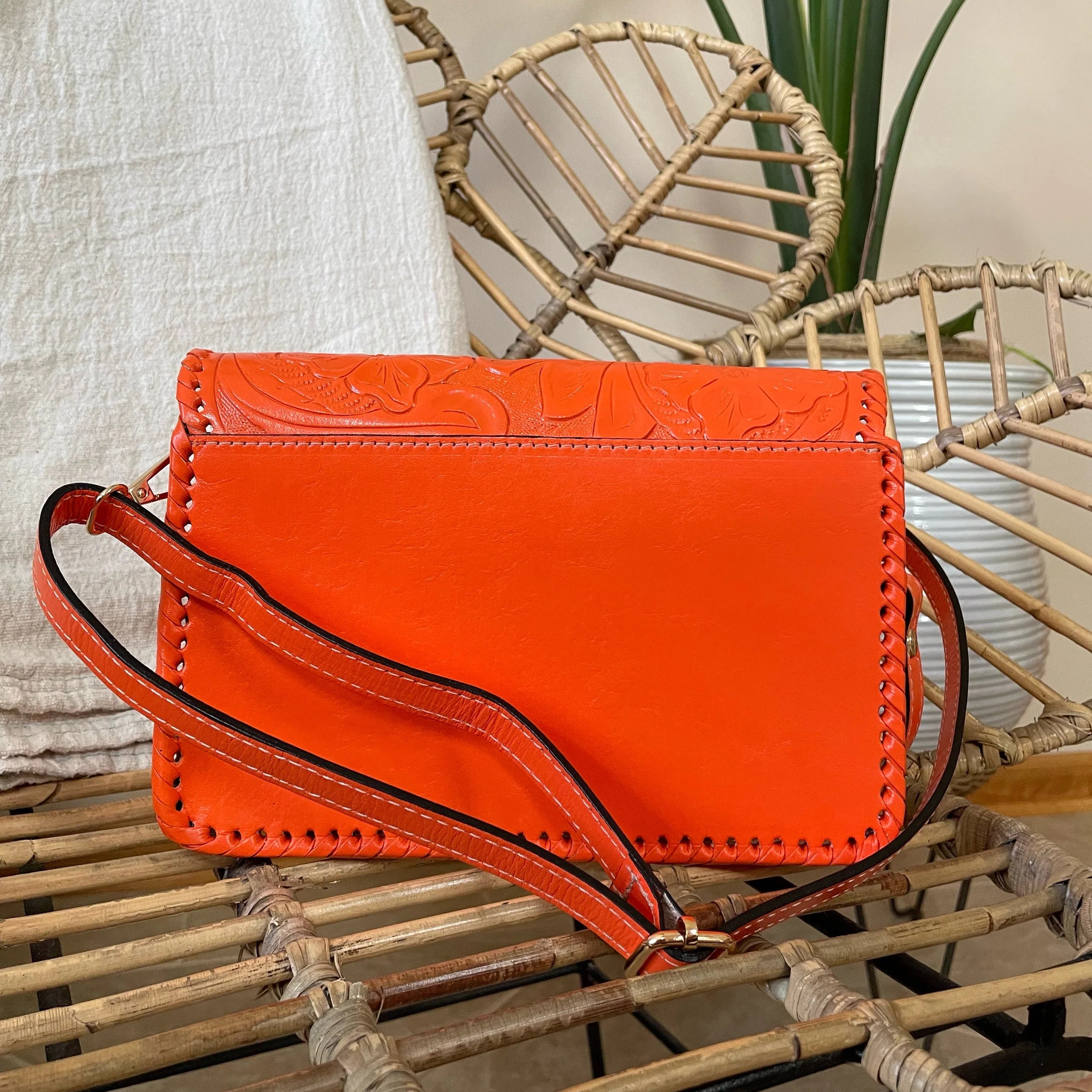 Mayra Tooled Crossbody | Naranja