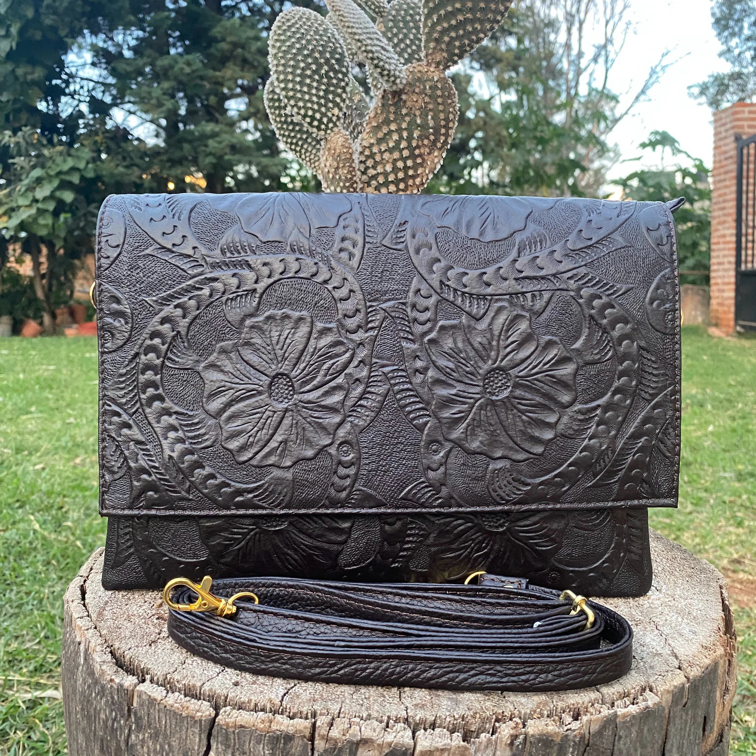 Esme Leather Crossbody Clutch | Dark Chocolate