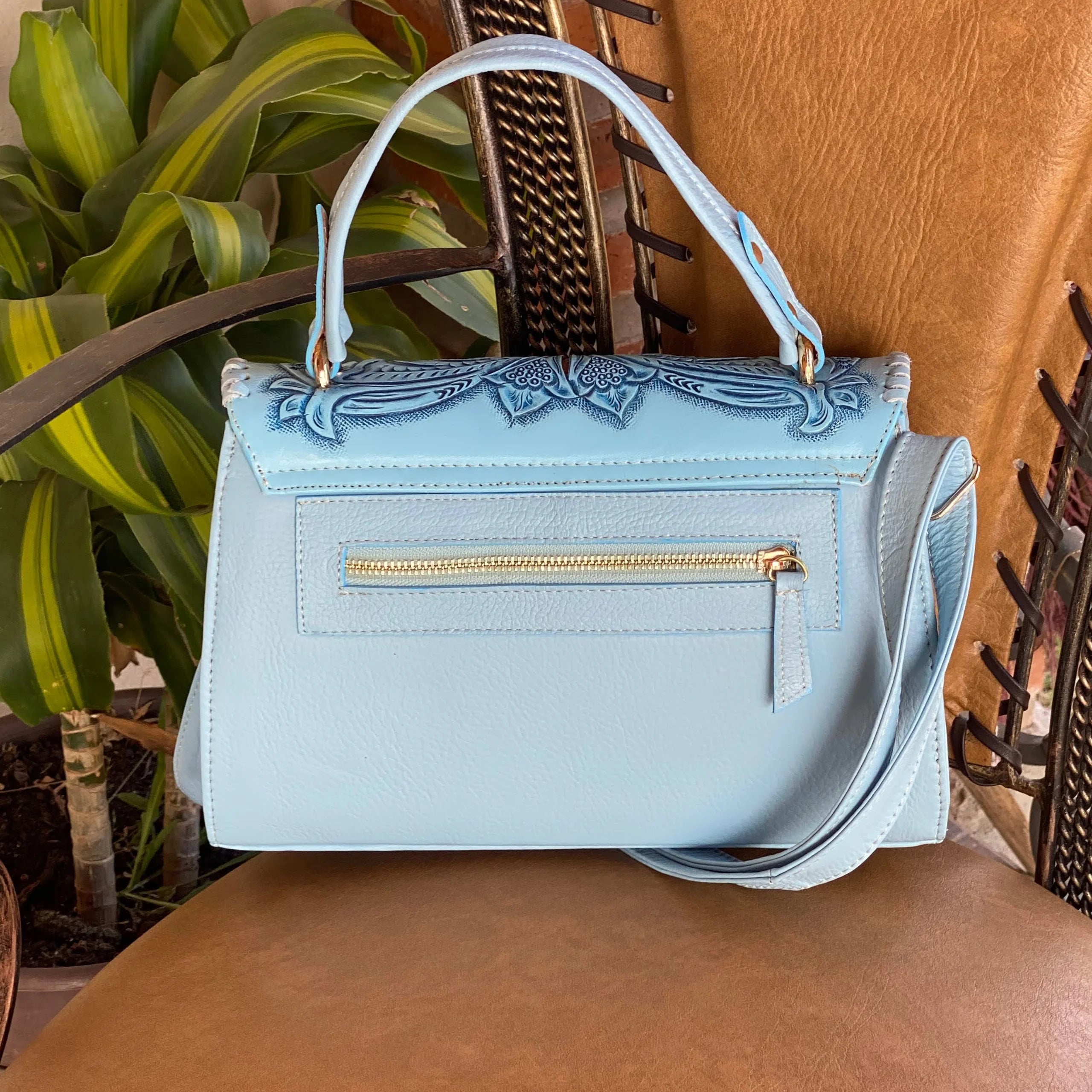 Clara Tooled Leather Crossbody | Cielo Azul